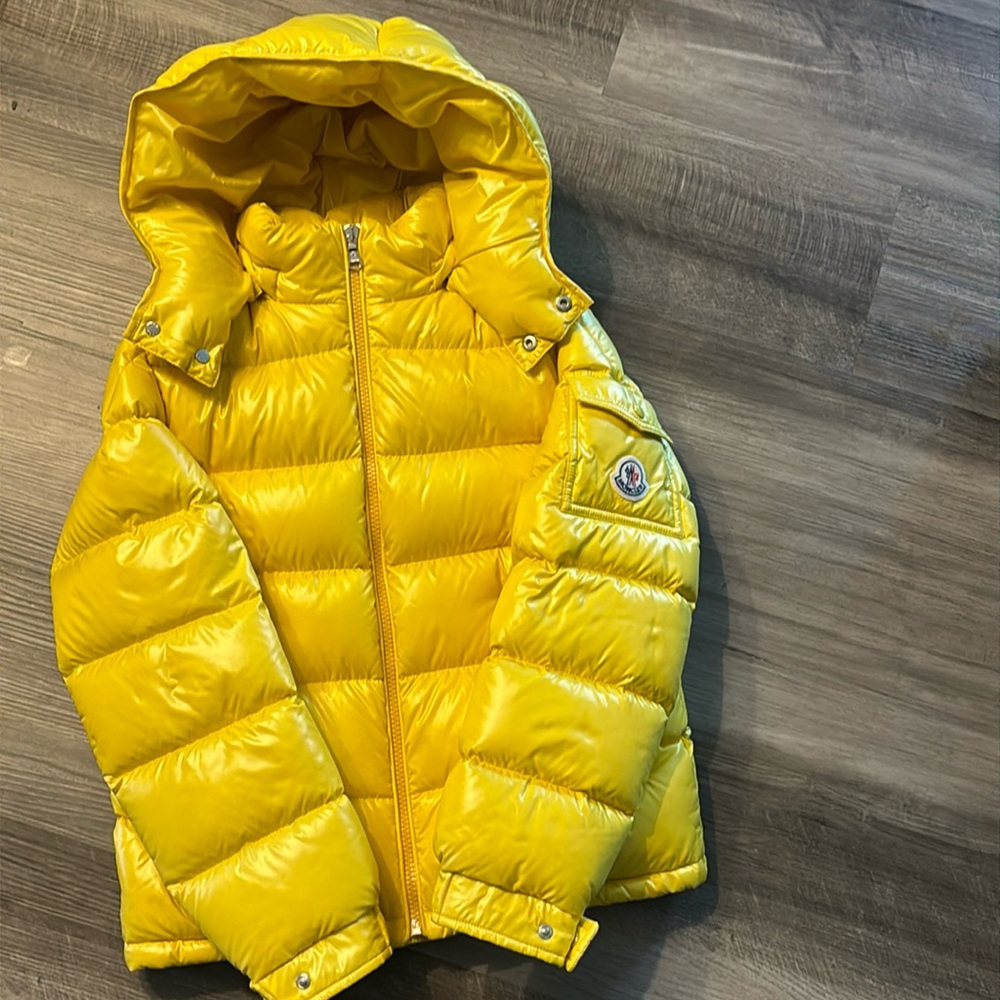 Moncler Maya Hooded Jacket (Kids size 10) BRAND NEW CONDITION!!!!!!